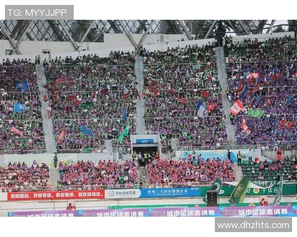 绿茵赛场聚焦核心球星闪耀全场引领团队追逐胜利梦想