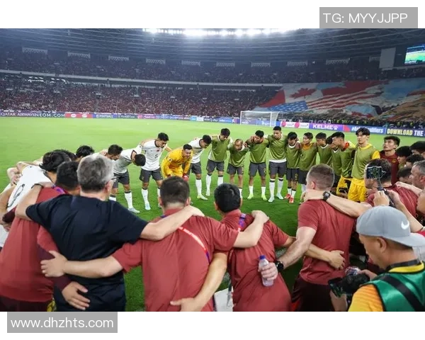 被扇巴掌的国足球星揭示背后不为人知的原因和复杂情感冲突